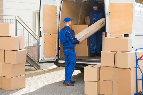Cubic-yard estimate for an apartment move in Mayfair